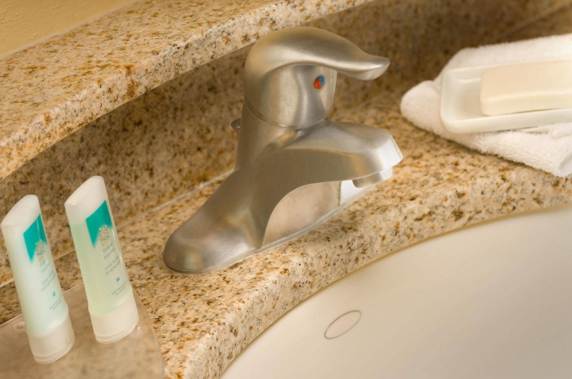 Springhill Suites By Marriott Jacksonville North I-95 Area Εξωτερικό φωτογραφία